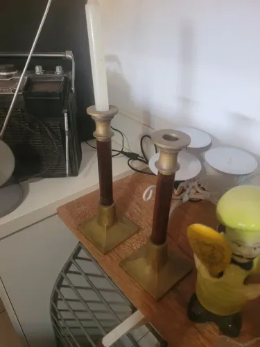 Castiçais de Bronze e Madeira Antigos: