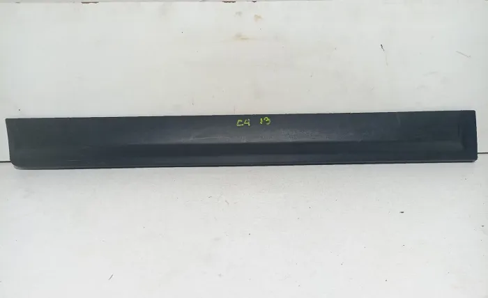 Aplique Friso Porta Citroen C4 Pallas Traseiro Direito friso externo inferior C4 Pallas