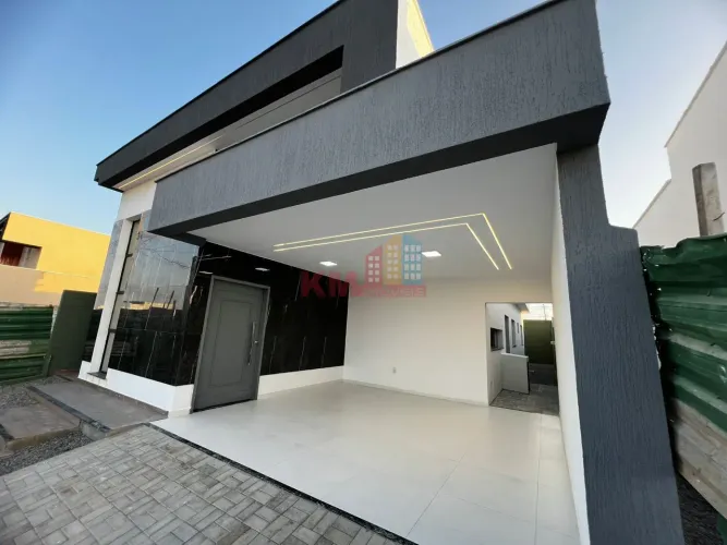 Copacabana Residence - Casa de Alto Padrão à Venda no Condomínio Copacabana, bairro Bela V