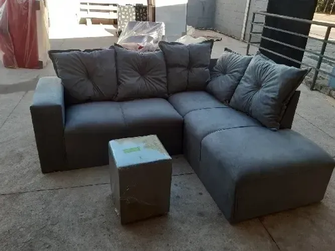 Sofa de Canto Larissa C/ Puff - Novo na Caixa
