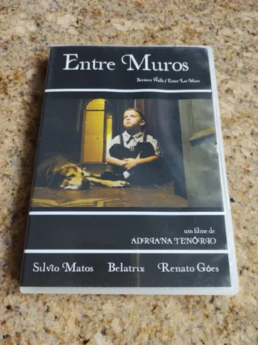 DVD filme "Entre muros" (Adriana Tenório)