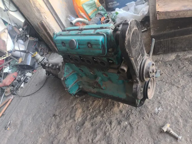 Motor Chevette 4cc com câmbio - Completo