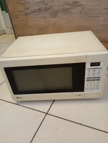 Micro-ondas LG mod. I-Wave com defeito