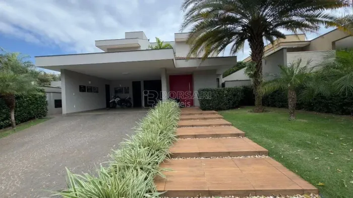 Venda de Casas / Condomínio na cidade de Araraquara