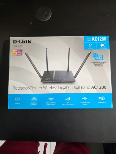Roteador Wireless D-Link DIR-825