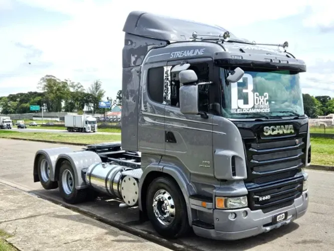 Scania R440 6x2 Ano 2013  Automático Ar Cond Interna Nova Calçado de pneus
