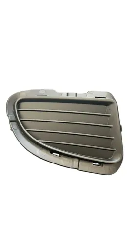 Tampa Farol De Milha Fiat Punto 2007 A 2012 L.d Original