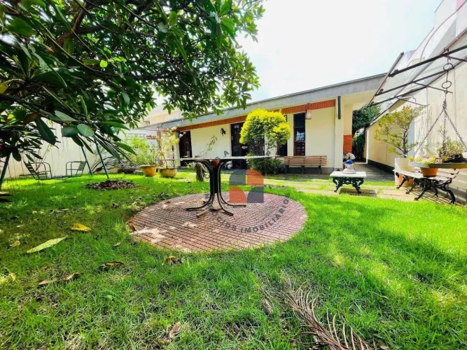 Casa com 3 dormitórios à venda, 243 m² por R$ 1.980.000,00 - Alto da Lapa - São Paulo/SP