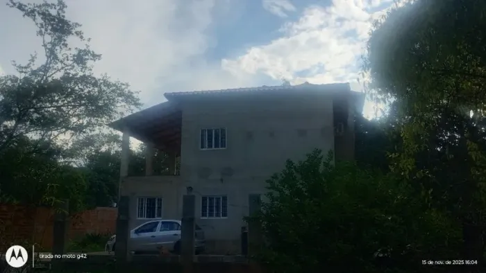 Sítio em local tranquilo