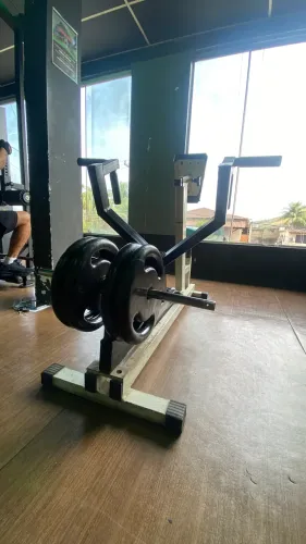 REMADA SENTADA HAMMER
