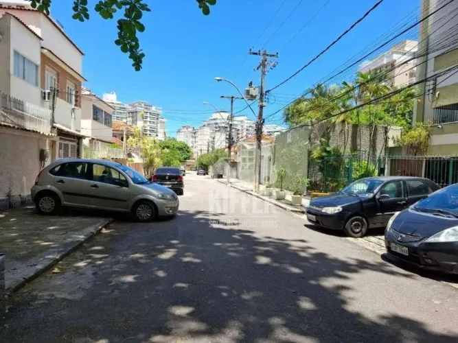 Casas à venda - Santa Rosa, Niterói - RJ | OLX