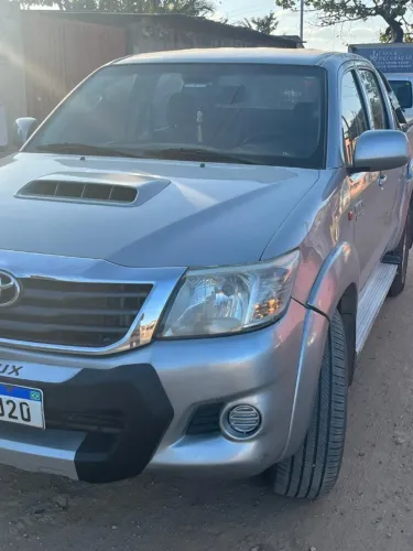 Toyota Hilux CD D4-d 4X4 3.0 TDI Dies. Mec. 2015