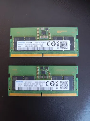 Kit Memória RAM Samsung 16GB (2x8GB) DDR5 4800MHz SO-DIMM Original para Notebook