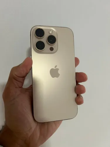 iPhone 16 pro 512gb novo