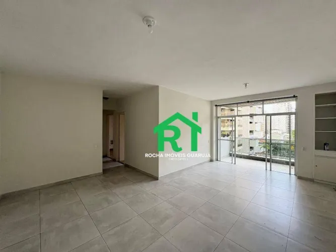 Apartamento com 3 quartos (1 suíte), 2 vagas e lazer à venda em Pitangueiras, Guarujá