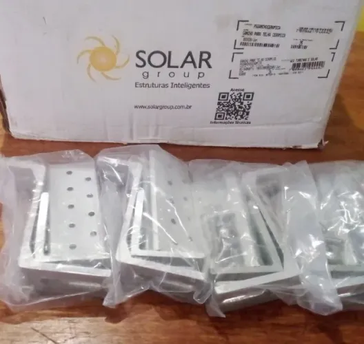 25 Ganchos para telhas cerâmicas Solar group Novos 