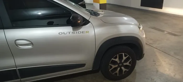 Renault Kwid Outsider 1.0 Flex 12V 5P Mec. 2024