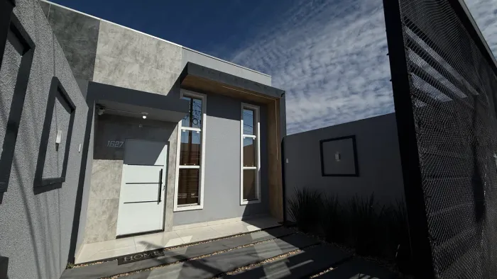 Casa a venda no Florais