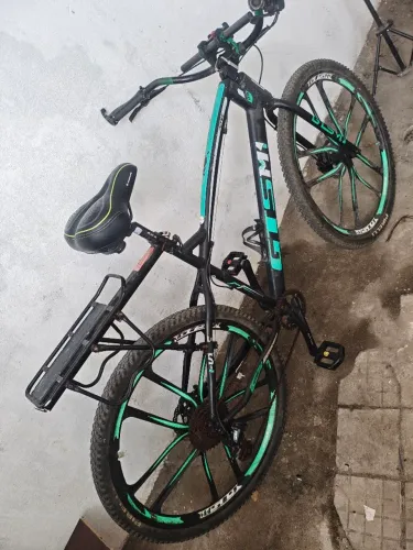 Bicicleta aro 29 GTS (caiçara praiana) quadro alumínio e roda liga leve de magnésio 