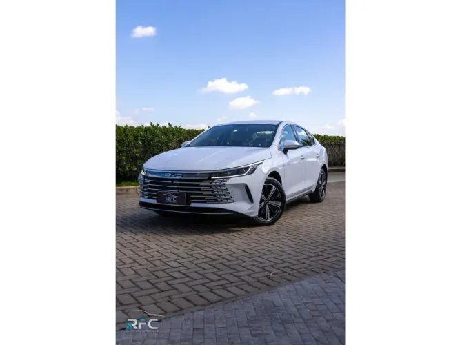BYD King GS 1.5 16V Híbrido Aut. 2027