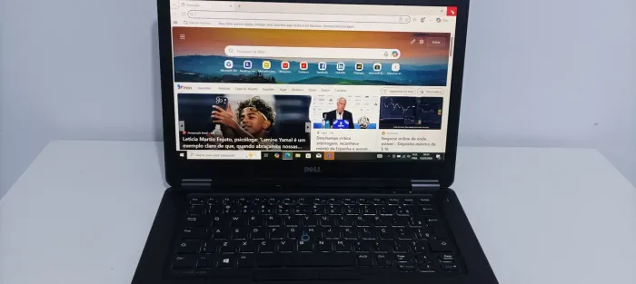 Notebook profissional Dell E7450/ processador i7/ 8gb Ram/ SSD 128/ bateria dura 5hrs.
