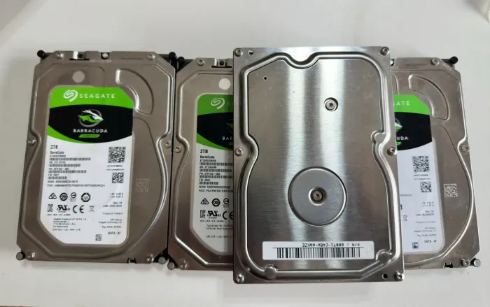 HD 2tb seagate e samsung