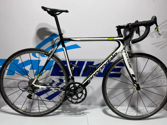 Cannondale SUPERSIX CARBON Evo tamanho 56 SEMI NOVA