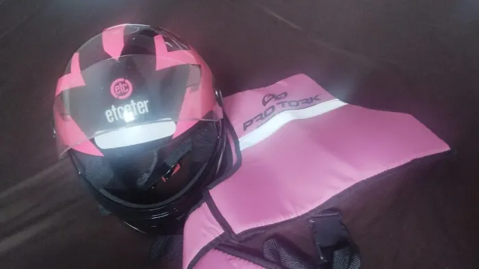 Vendo capacete infantil 
