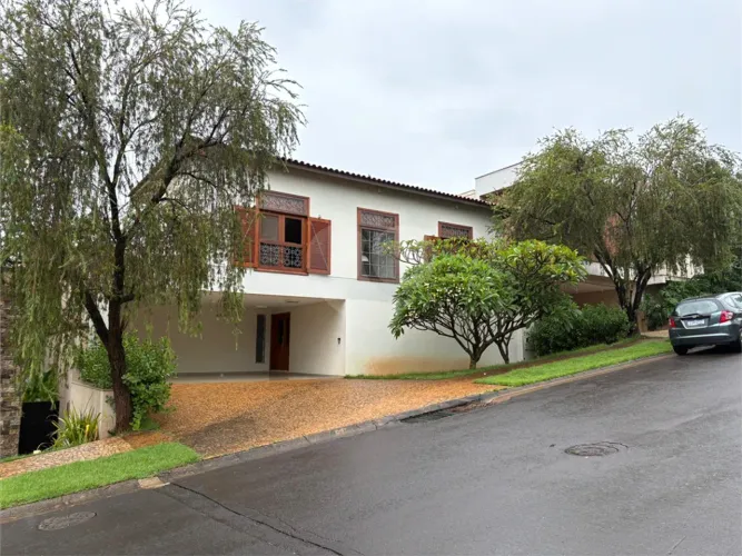 Condomínio com 4 quartos à venda em Monte alegre - SP