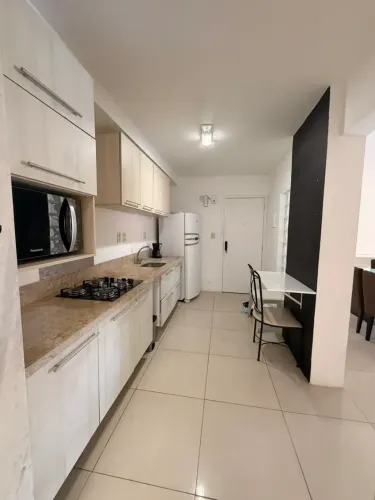 Alugo apartamento 100m2 mobiliado, Ponta Verde