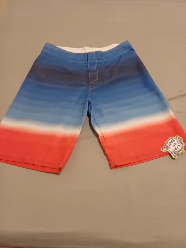 Bermuda nova surf wear tam 18 com etiqueta