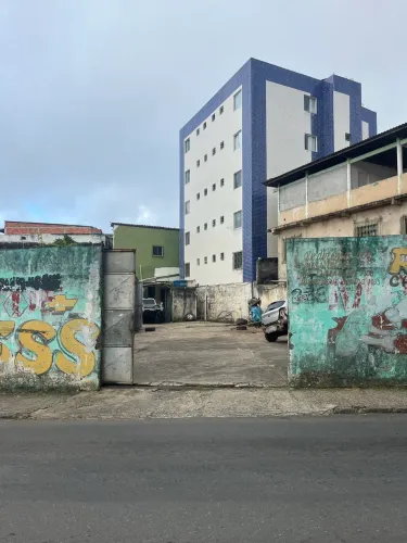 Alugo área comercial cabula vi!! 