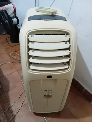 Ar portátil Philco 