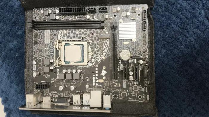Placa mãe B560M-T + i5-10400f
