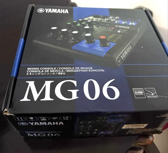Mesa de som Yamaha MG06