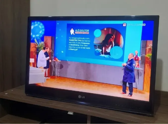 Tv Lg Funcionando 'Suporte' + 'Antena'