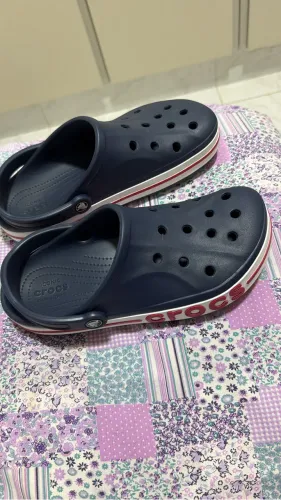 Vendo crocs original usado 2x só