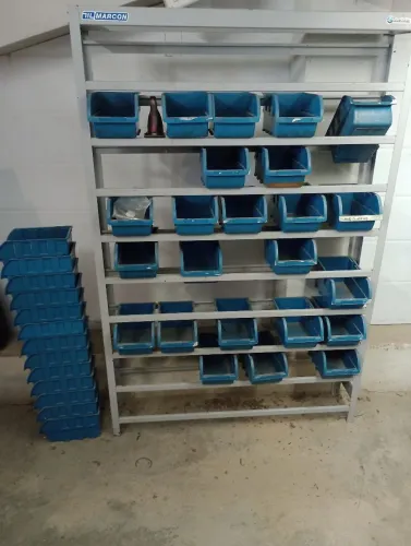 Kit estante gaveteiro organizador azul com 45 caixas e 1m x 1,5m marca MARCON 