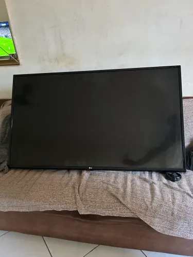 TV 50 para retirada de peças - Oportunidade!