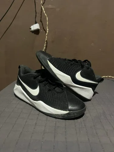 Tênis Nike