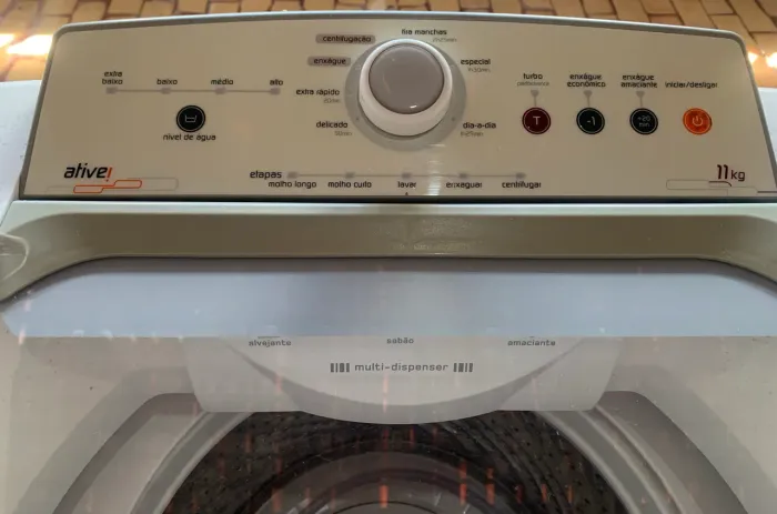 VENDO MÁQUINA DE LAVAR