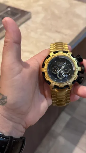 Vendo esse relogio Invicta