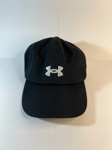 Boné under armour preto novo
