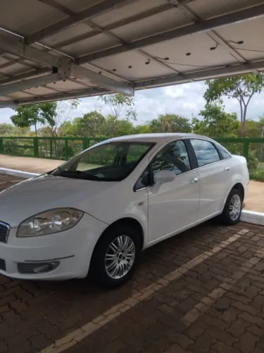 Fiat Linea Essence 1.8 Flex 16V 4P 2013
