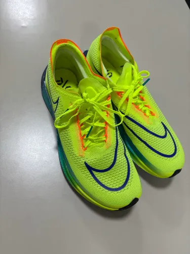 Tênis Nike Zoomx Streakfly nº 39 usado duas vezes