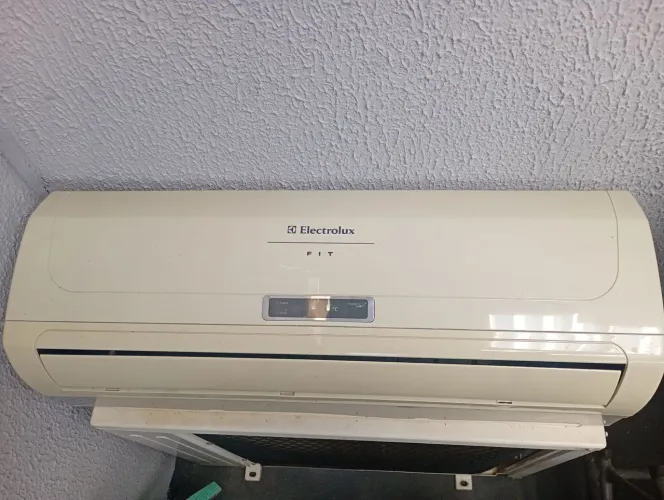 Ar condicionado Eletrolux 700btus