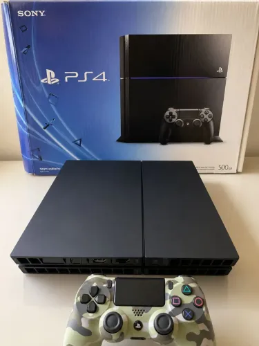 Ps4 Fat- estado de novo