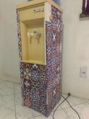 vende-se bebedouro para conserto