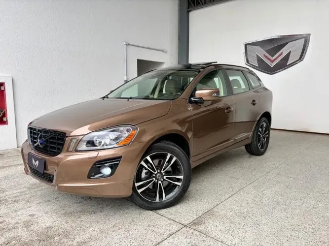 Volvo XC 60 3.0 AWD 5P 2010