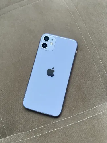 iPhone 11 Lilás, 64gb